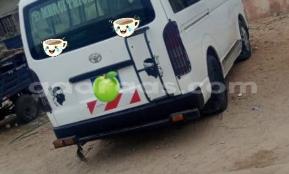 Acheter Occasion Voiture Toyota Hiace Blanc à Dakar, Dakar Acheter Occasion Voiture Toyota Hiace Blanc à Dakar, Dakar