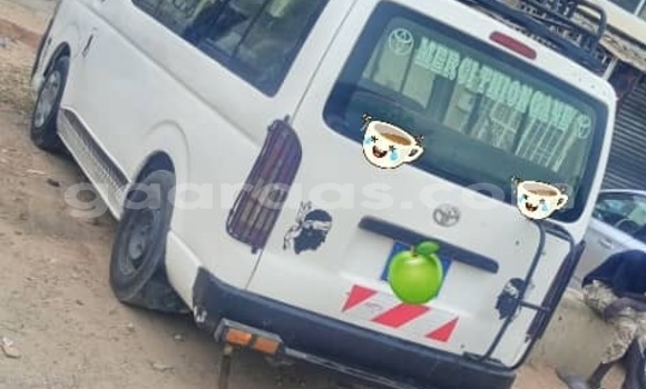 Acheter Occasion Voiture Toyota Hiace Blanc à Dakar, Dakar Acheter Occasion Voiture Toyota Hiace Blanc à Dakar, Dakar