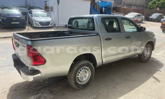 Dieundeu Occasion Toyota Hilux Silver Auto in Dakar in Dakar Dieundeu Occasion Toyota Hilux Silver Auto in Dakar in Dakar