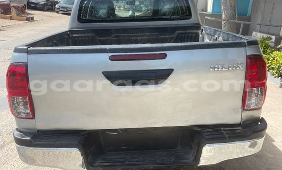 Dieundeu Occasion Toyota Hilux Silver Auto in Dakar in Dakar Dieundeu Occasion Toyota Hilux Silver Auto in Dakar in Dakar