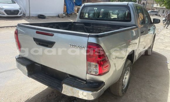 Dieundeu Occasion Toyota Hilux Silver Auto in Dakar in Dakar Dieundeu Occasion Toyota Hilux Silver Auto in Dakar in Dakar