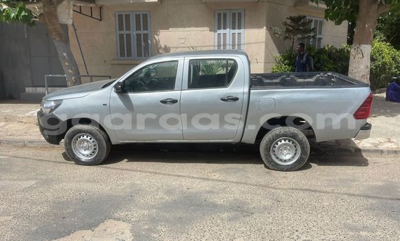Dieundeu Occasion Toyota Hilux Silver Auto in Dakar in Dakar Dieundeu Occasion Toyota Hilux Silver Auto in Dakar in Dakar