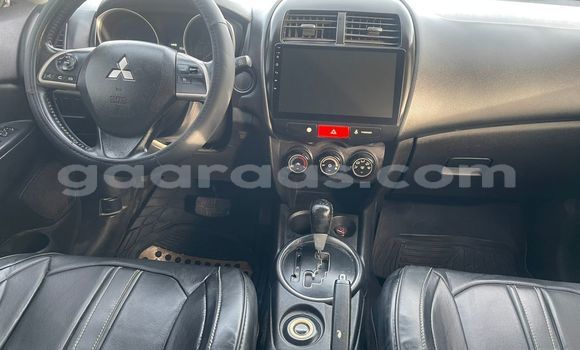 Buy Used Mitsubishi RVR White Car in Dakar in Dakar Buy Used Mitsubishi RVR White Car in Dakar in Dakar