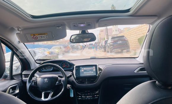 Acheter Occasion Voiture Peugeot 2008 Rouge à Dakar, Dakar Acheter Occasion Voiture Peugeot 2008 Rouge à Dakar, Dakar