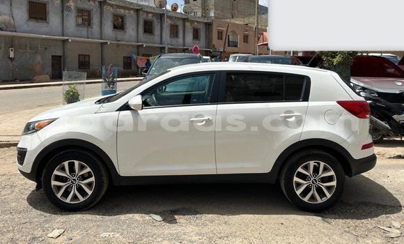 Buy Import Kia Sportage White Car in Dakar in Dakar