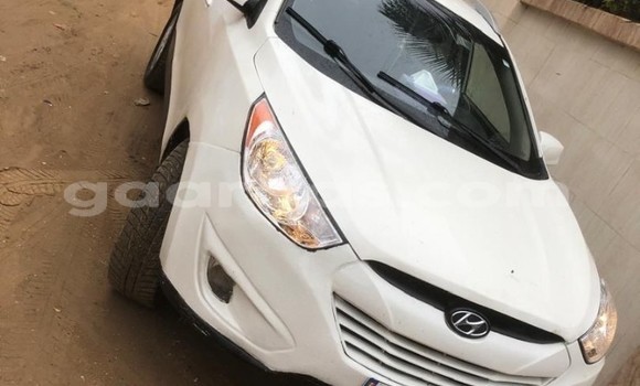 Buy Used Hyundai Tucson White Car in Dakar in Dakar Buy Used Hyundai Tucson White Car in Dakar in Dakar