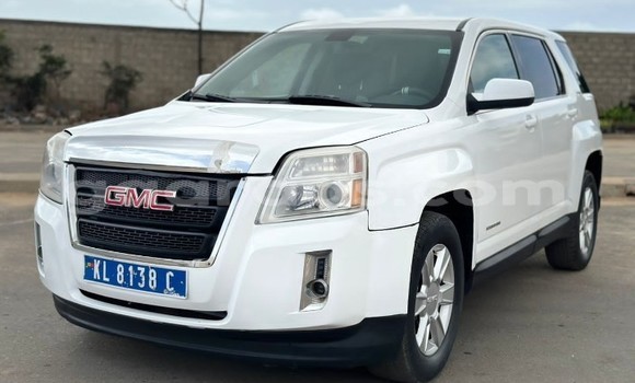 Dieundeu Occasion GMC Terrain White Auto in Dakar in Dakar Dieundeu Occasion GMC Terrain White Auto in Dakar in Dakar