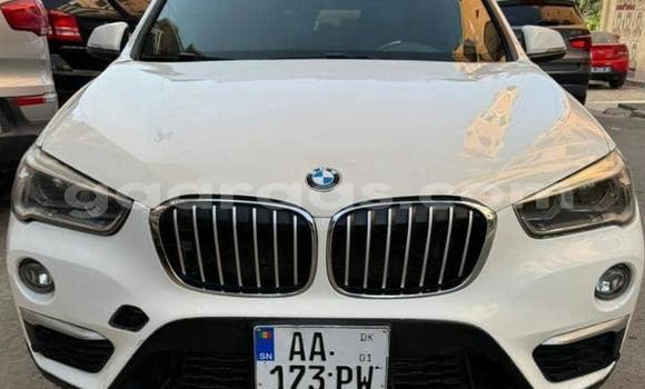 Buy Used BMW X1 White Car in Dakar in Dakar Buy Used BMW X1 White Car in Dakar in Dakar