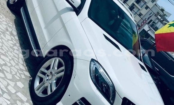 Dieundeu Occasion Mercedes‒Benz ML–Class White Auto in Dakar in Dakar Dieundeu Occasion Mercedes‒Benz ML–Class White Auto in Dakar in Dakar