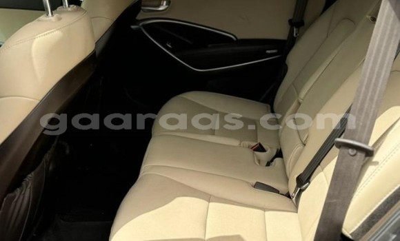 Buy Used Hyundai Tucson Silver Car in Dakar in Dakar Buy Used Hyundai Tucson Silver Car in Dakar in Dakar