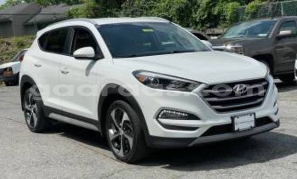 Dieundeu Occasion Hyundai Tucson White Auto in Dakar in Dakar