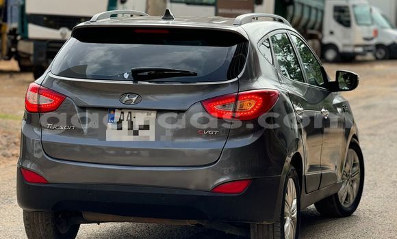 Buy Used Hyundai Tucson Silver Car in Dakar in Dakar Buy Used Hyundai Tucson Silver Car in Dakar in Dakar