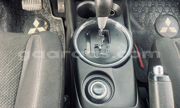 Dieundeu Occasion Mitsubishi RVR Silver Auto in Dakar in Dakar Dieundeu Occasion Mitsubishi RVR Silver Auto in Dakar in Dakar