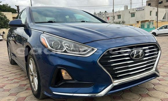 Dieundeu Occasion Hyundai Sonata Blue Auto in Dakar in Dakar