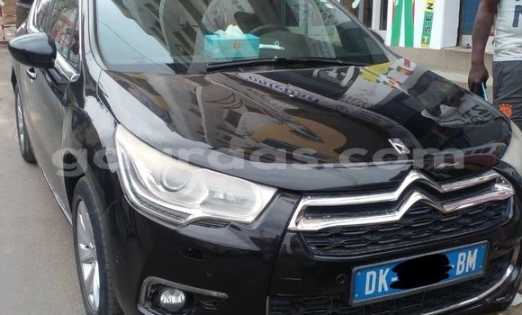 Buy Used Citroen DS4 Black Car in Dakar in Dakar