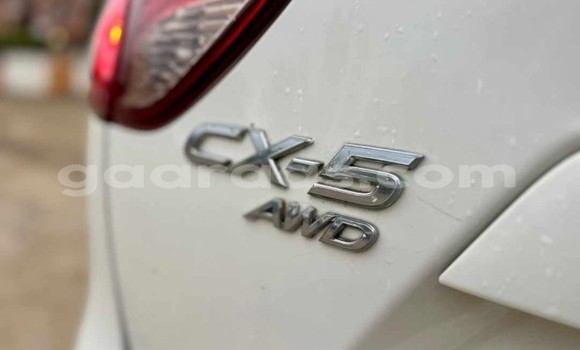 Dieundeu Occasion Mazda CX-5 White Auto in Dakar in Dakar Dieundeu Occasion Mazda CX-5 White Auto in Dakar in Dakar