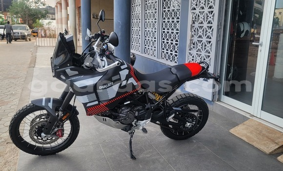 Buy Used Ducati 900 Other Bike in Dakar in Dakar Buy Used Ducati 900 Other Bike in Dakar in Dakar