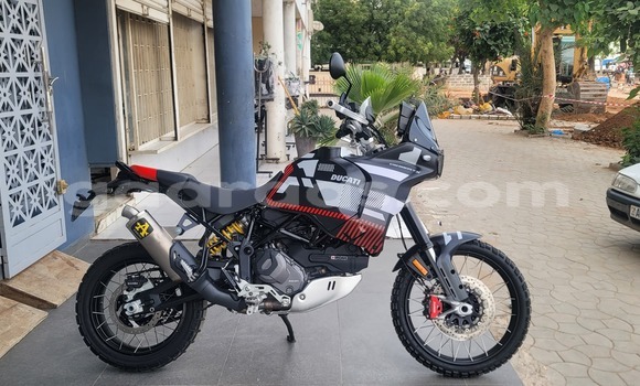 Buy Used Ducati 900 Other Bike in Dakar in Dakar Buy Used Ducati 900 Other Bike in Dakar in Dakar