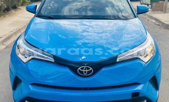Dieundeu Occasion Toyota C-HR Blue Auto in Dakar in Dakar