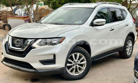 Dieundeu Occasion Nissan Rogue White Auto in Dakar in Dakar