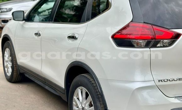 Buy Used Nissan Rogue White Car in Dakar in Dakar Buy Used Nissan Rogue White Car in Dakar in Dakar
