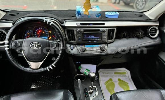 Acheter Occasion Voiture Toyota RAV4 Noir à Dakar, Dakar Acheter Occasion Voiture Toyota RAV4 Noir à Dakar, Dakar