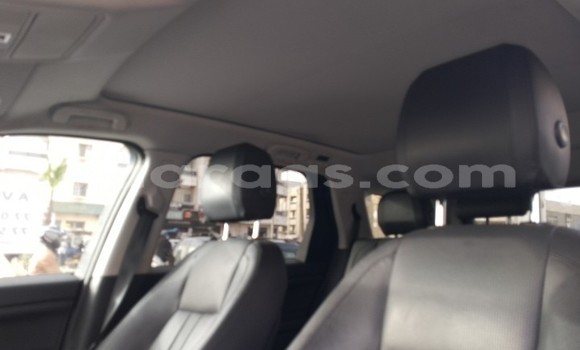 Dieundeu Occasion Land Rover Discovery Sport White Auto in Dakar in Dakar Dieundeu Occasion Land Rover Discovery Sport White Auto in Dakar in Dakar