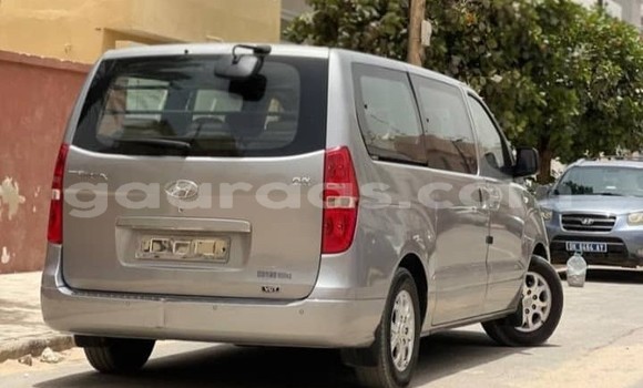 Buy Used Hyundai Starex Silver Car in Dakar in Dakar Buy Used Hyundai Starex Silver Car in Dakar in Dakar