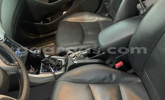 Buy Used Hyundai Elantra Red Car in Dakar in Dakar Buy Used Hyundai Elantra Red Car in Dakar in Dakar