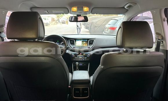 Acheter Occasion Voiture Hyundai Tucson Blanc à Dakar, Dakar Acheter Occasion Voiture Hyundai Tucson Blanc à Dakar, Dakar