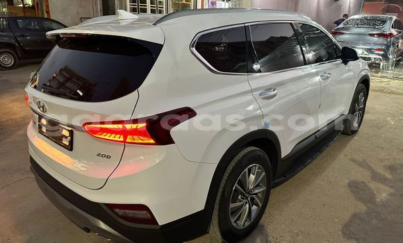 Acheter Occasion Voiture Hyundai Santa Fe Blanc à Dakar, Dakar Acheter Occasion Voiture Hyundai Santa Fe Blanc à Dakar, Dakar