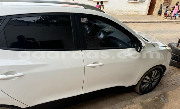 Dieundeu Occasion Hyundai Tucson White Auto in Dakar in Dakar Dieundeu Occasion Hyundai Tucson White Auto in Dakar in Dakar