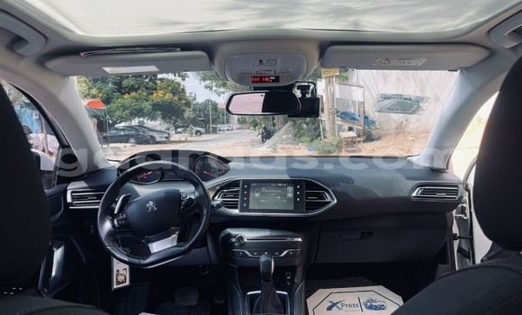 Acheter Occasion Voiture Peugeot 308 Blanc à Dakar, Dakar Acheter Occasion Voiture Peugeot 308 Blanc à Dakar, Dakar