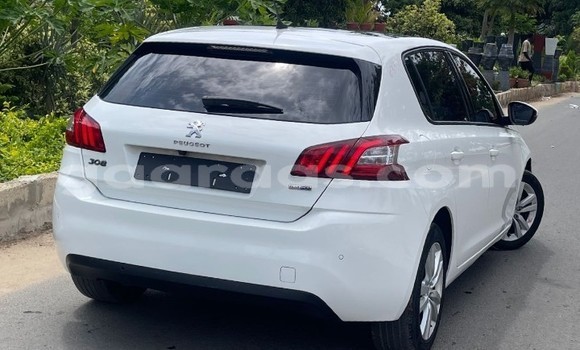 Acheter Occasion Voiture Peugeot 308 Blanc à Dakar, Dakar Acheter Occasion Voiture Peugeot 308 Blanc à Dakar, Dakar