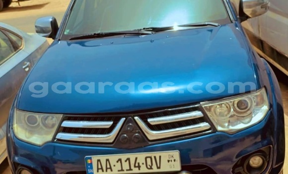 Acheter Occasion Voiture Mitsubishi Pajero Sport Bleu à Dakar, Dakar