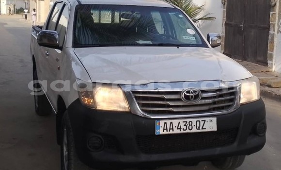 Acheter Occasion Voiture Toyota Hilux Blanc à Dakar, Dakar Acheter Occasion Voiture Toyota Hilux Blanc à Dakar, Dakar