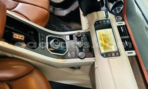 Dieundeu Occasion Land Rover Range Rover Evoque Black Auto in Dakar in Dakar Dieundeu Occasion Land Rover Range Rover Evoque Black Auto in Dakar in Dakar