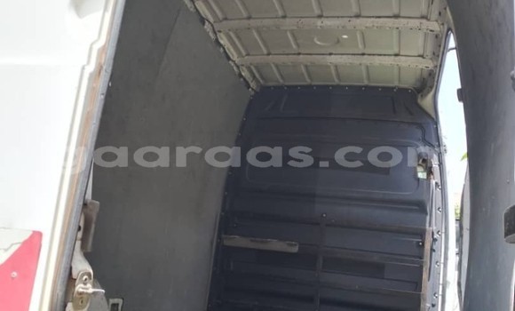 Acheter Occasion Voiture Mercedes‒Benz Vito Blanc à Dakar, Dakar Acheter Occasion Voiture Mercedes‒Benz Vito Blanc à Dakar, Dakar