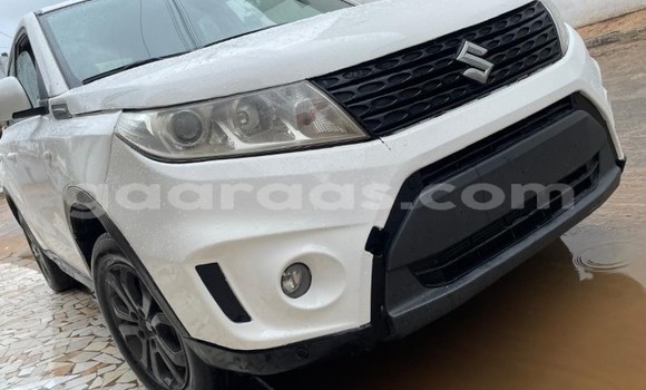 Buy Used Suzuki Vitara White Car in Dakar in Dakar Buy Used Suzuki Vitara White Car in Dakar in Dakar