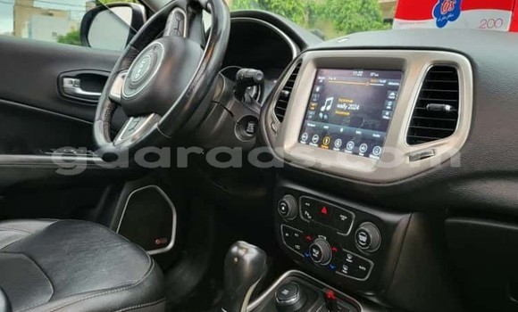 Buy Used Jeep Compass Silver Car in Dakar in Dakar Buy Used Jeep Compass Silver Car in Dakar in Dakar