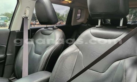 Buy Used Jeep Compass Silver Car in Dakar in Dakar Buy Used Jeep Compass Silver Car in Dakar in Dakar