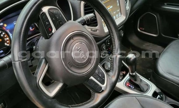 Buy Used Jeep Compass Silver Car in Dakar in Dakar Buy Used Jeep Compass Silver Car in Dakar in Dakar