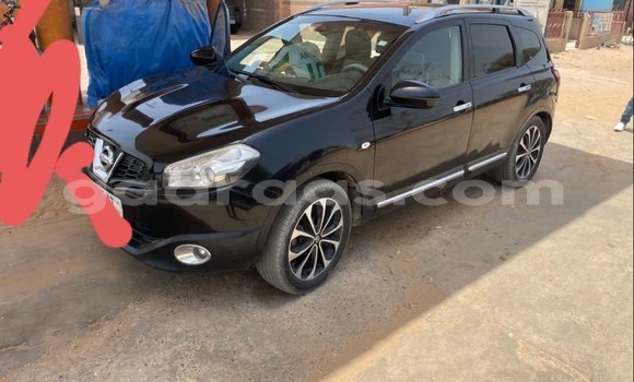 Acheter Occasion Voiture Nissan Qashqai+2 Noir à Rufisque, Dakar Acheter Occasion Voiture Nissan Qashqai+2 Noir à Rufisque, Dakar
