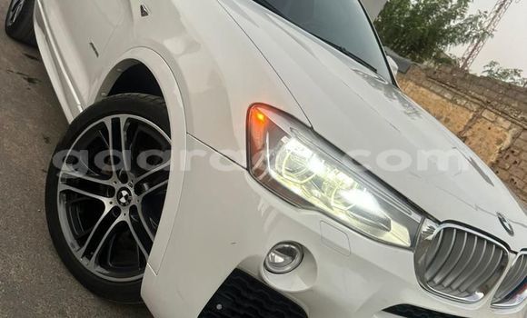 Acheter Occasion Voiture BMW X4 Blanc à Dakar, Dakar Acheter Occasion Voiture BMW X4 Blanc à Dakar, Dakar
