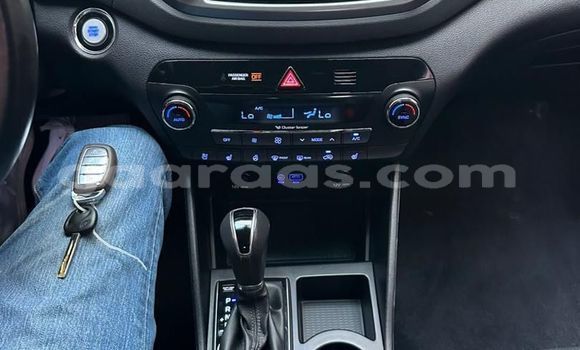 Dieundeu Occasion Hyundai Tucson White Auto in Dakar in Dakar Dieundeu Occasion Hyundai Tucson White Auto in Dakar in Dakar