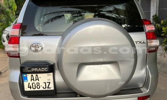 Dieundeu Occasion Toyota Prado Silver Auto in Dakar in Dakar Dieundeu Occasion Toyota Prado Silver Auto in Dakar in Dakar