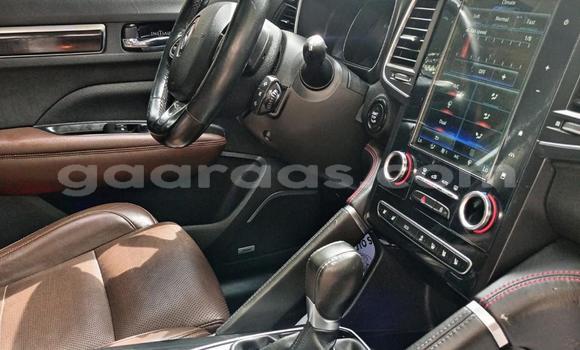 Dieundeu Occasion Renault Koleos White Auto in Dakar in Dakar Dieundeu Occasion Renault Koleos White Auto in Dakar in Dakar