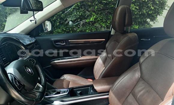 Dieundeu Occasion Renault Koleos White Auto in Dakar in Dakar Dieundeu Occasion Renault Koleos White Auto in Dakar in Dakar