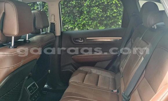 Dieundeu Occasion Renault Koleos White Auto in Dakar in Dakar Dieundeu Occasion Renault Koleos White Auto in Dakar in Dakar