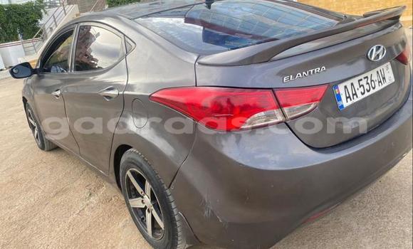 Buy Used Hyundai Elantra Silver Car in Dakar in Dakar Buy Used Hyundai Elantra Silver Car in Dakar in Dakar